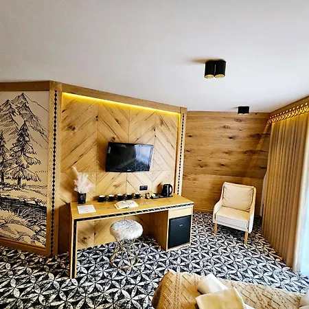 Regina I & Oda ve Kahvaltı Zakopane