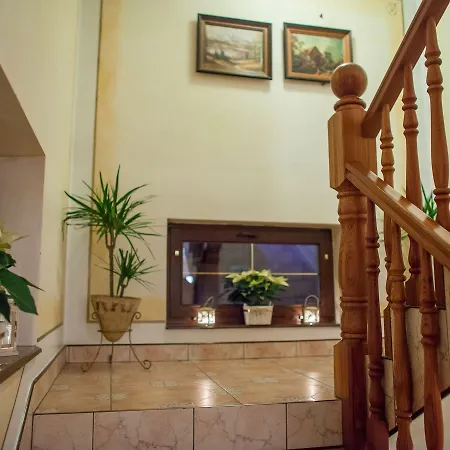 Regina I & Bed and Breakfast Ζακοπάνε