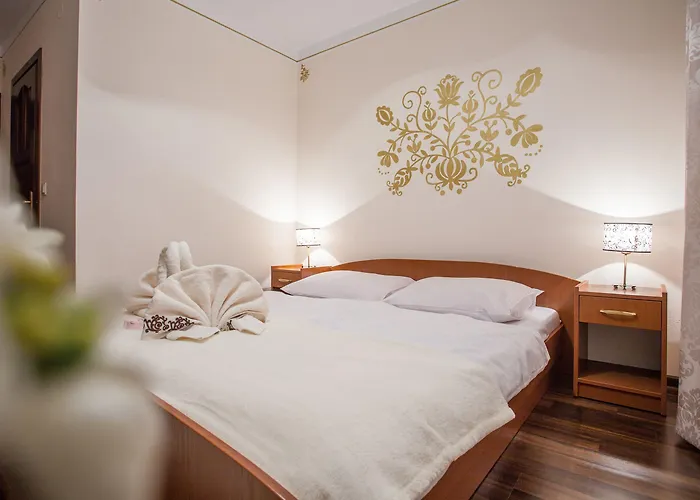 住宿加早餐酒店 Regina I & 3*